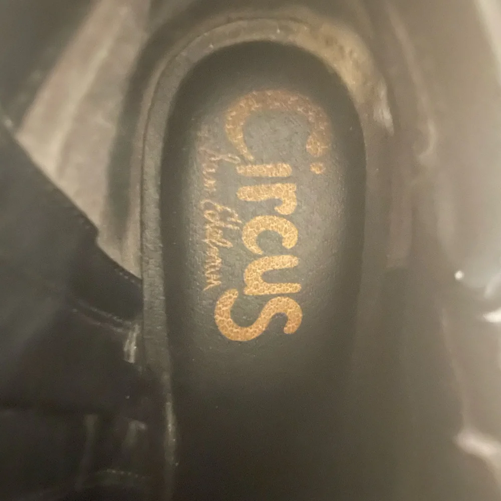 Women's Black Ankle Boots - Picture 3 of 5